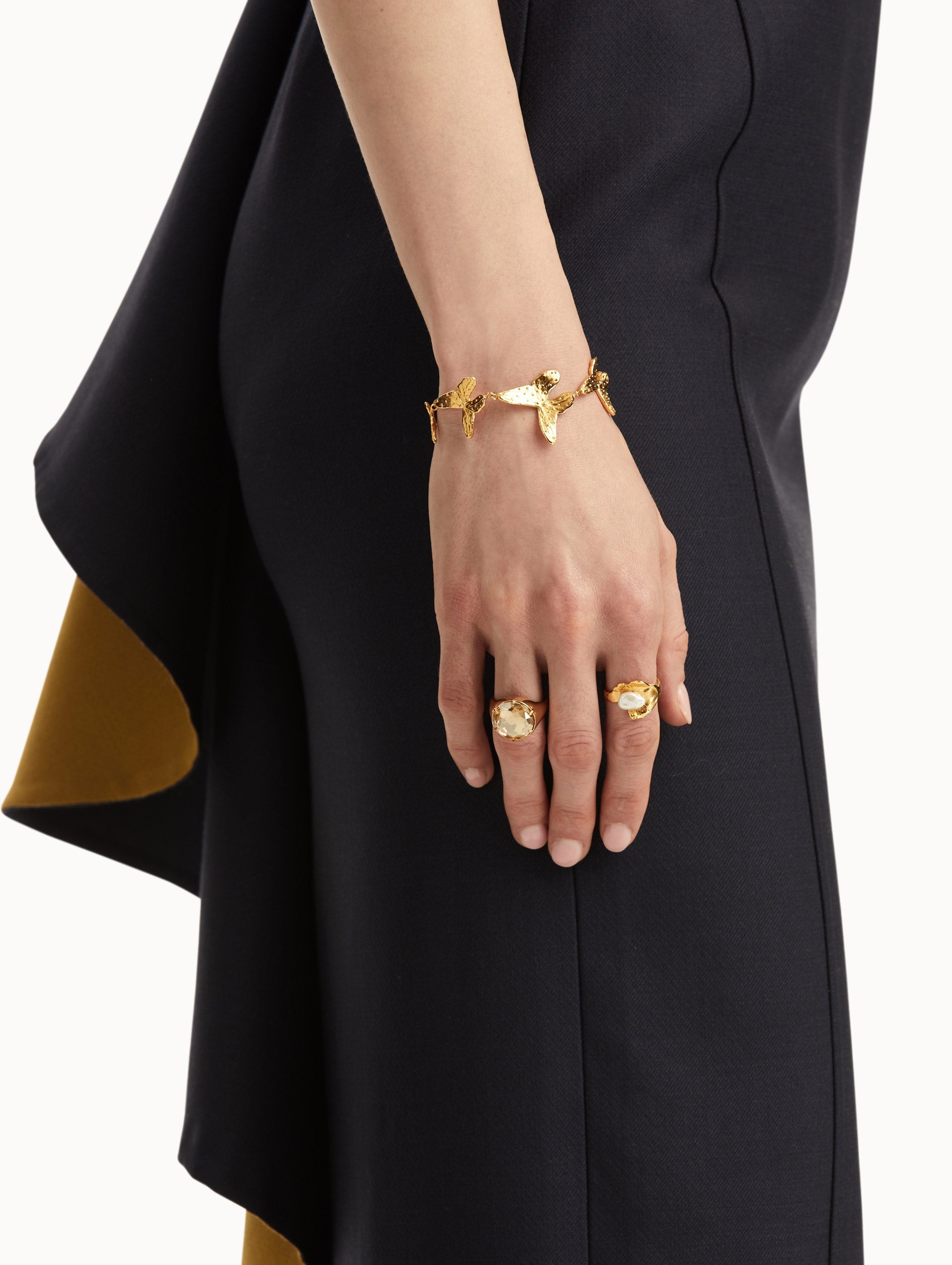 PEARL LILY PAD RING - 3