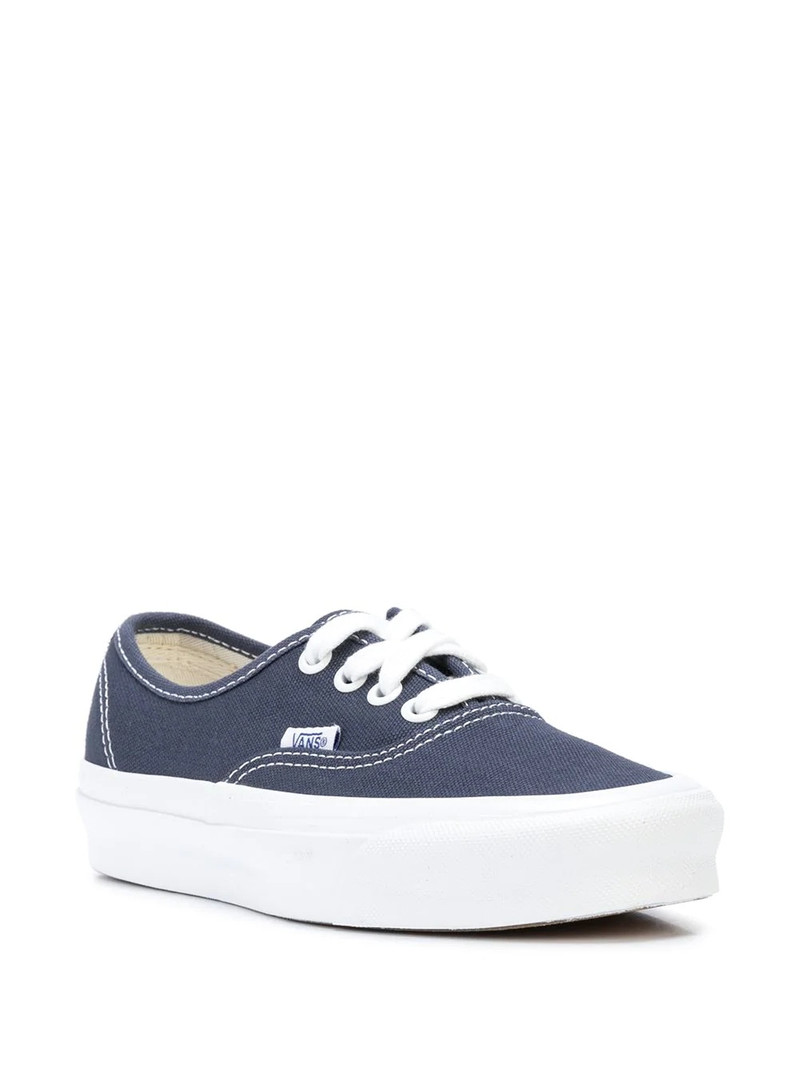Vans OG Authentic LX sneakers outlook