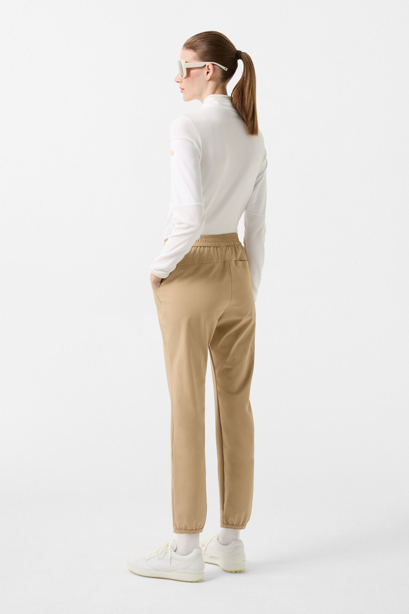 Susie Functional pants in Camel 3