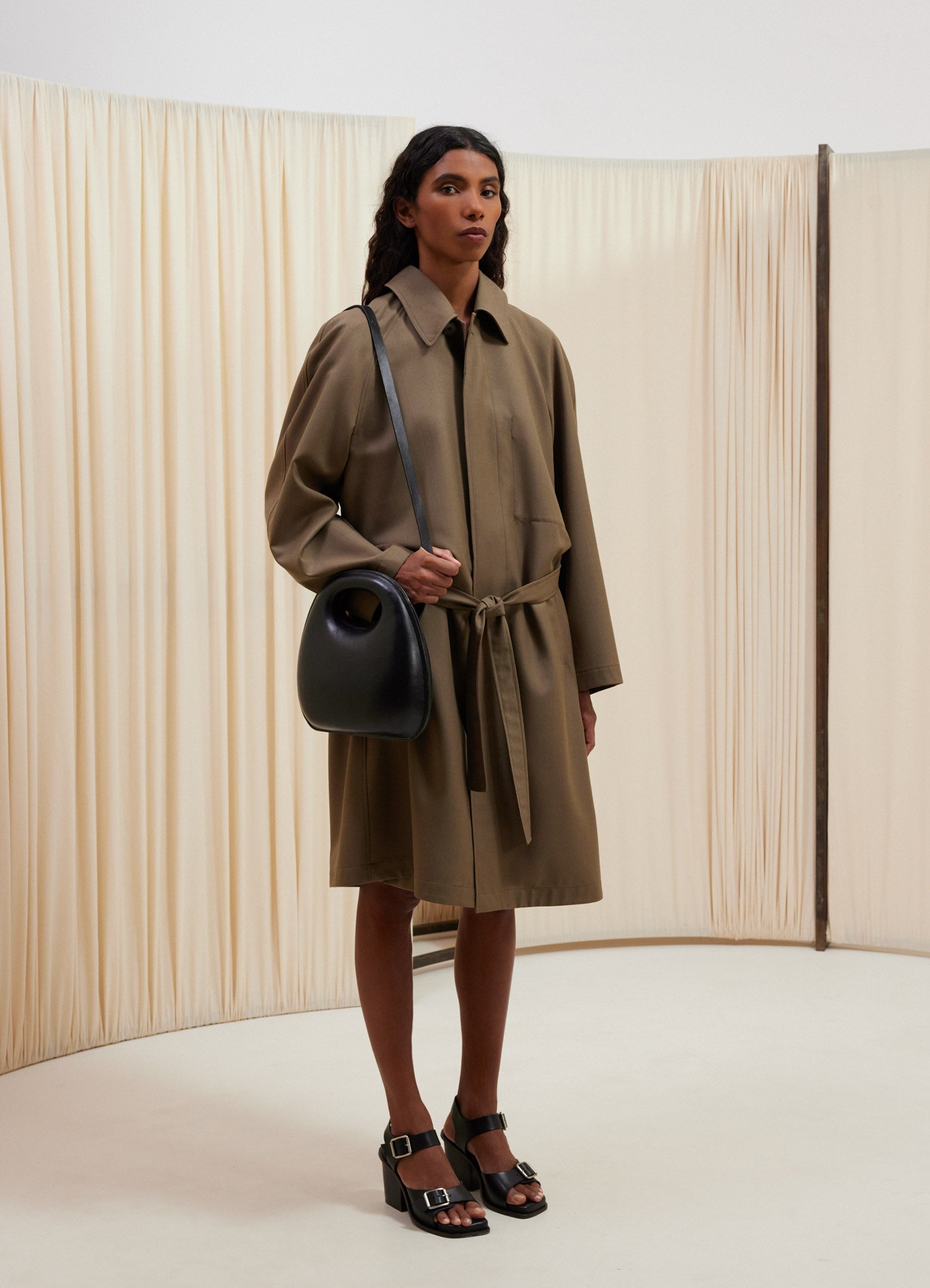 コート Lemaire Tailored coat Lemaire LIGHT OVERCOAT | REVERSIBLE