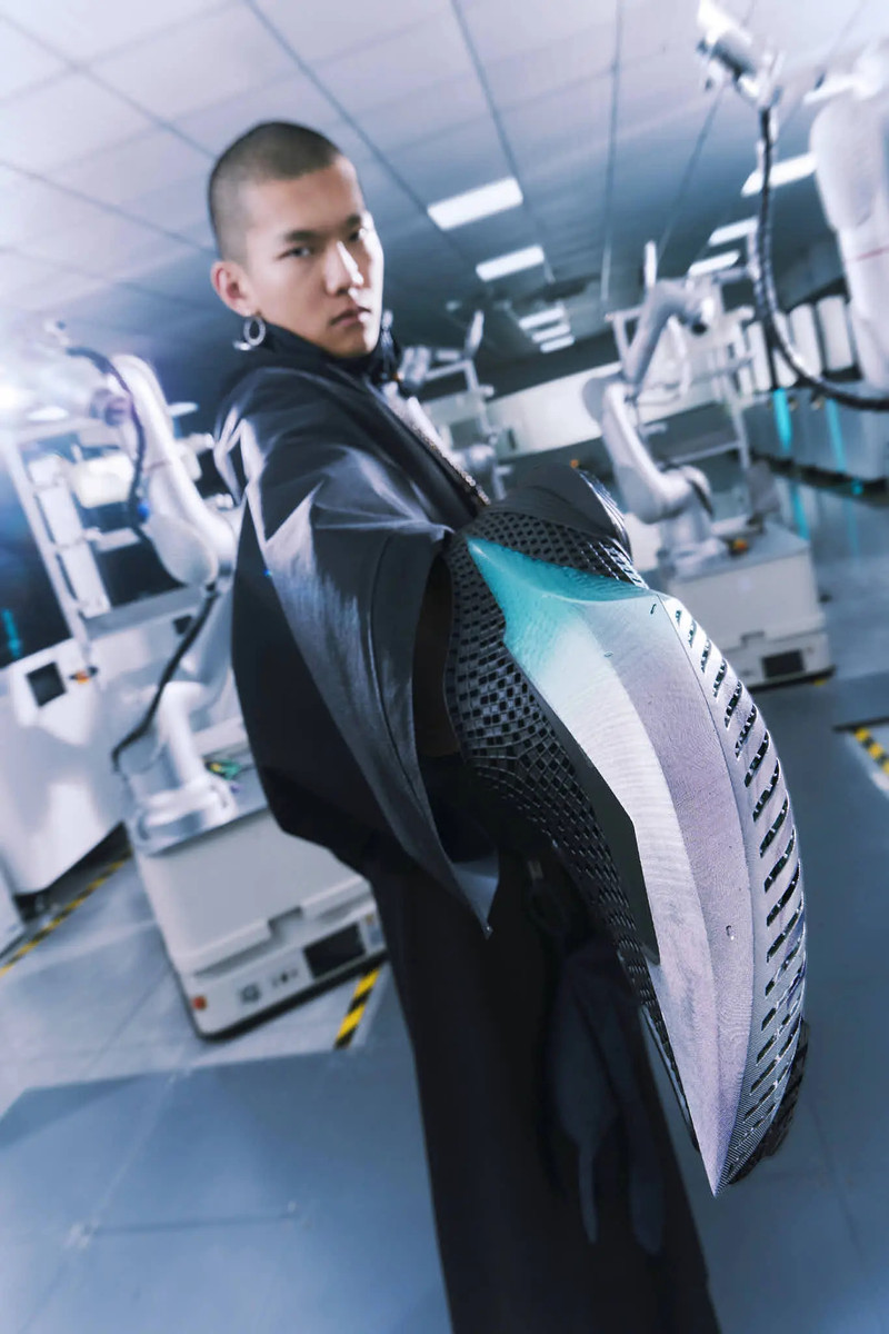 DAO4-JUN Aliveform x Acronym® The Blade Ghost Glass 13