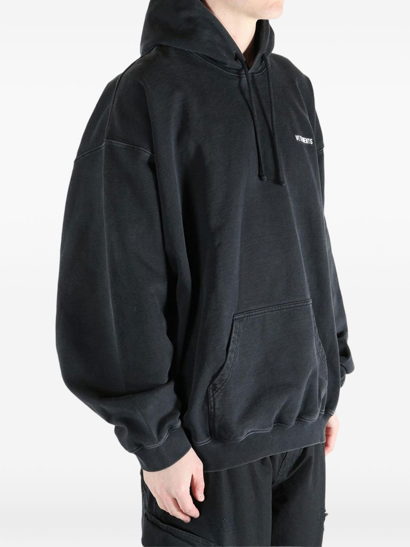 logo-detail hoodie 3