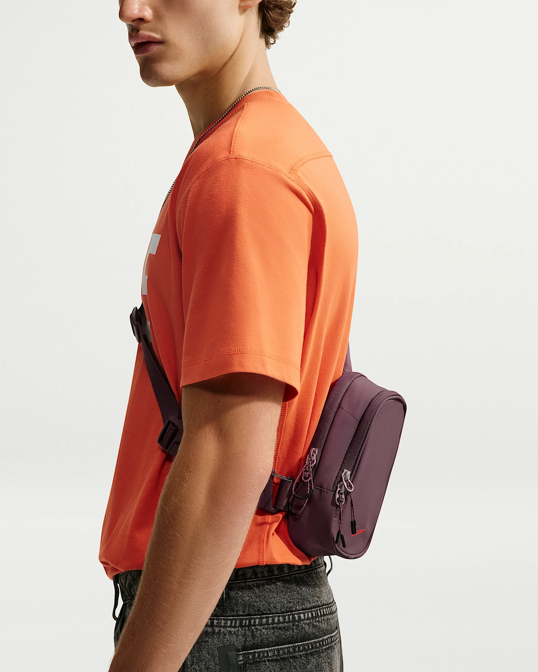 Nike Commute Crossbody Bag (1L) - 1