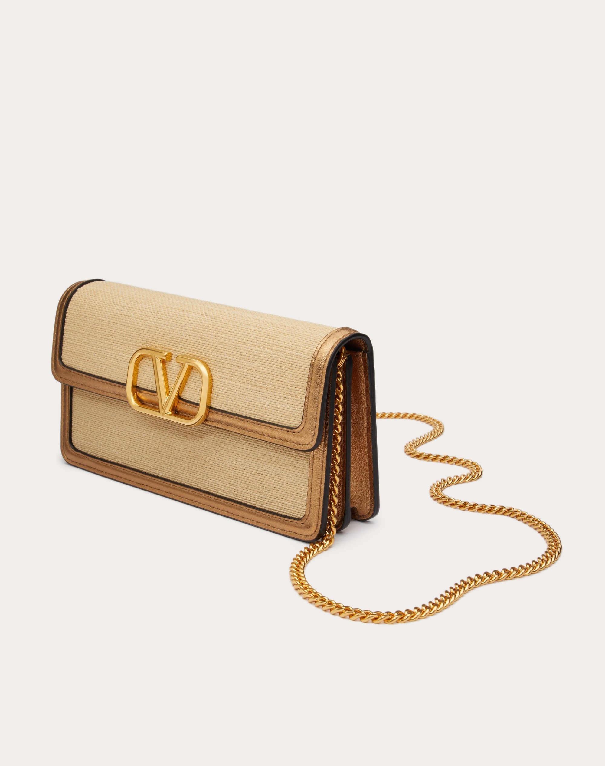 VLOGO SIGNATURE WALLET WITH CHAIN IN RAFFIA AND METALLIC CALFSKIN LEATHER - 5