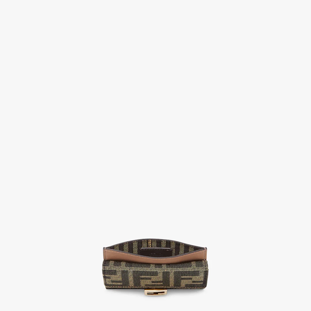 Baguette card holder with three card holder slots and coin pocket with press-stud fastening. Made of - 4