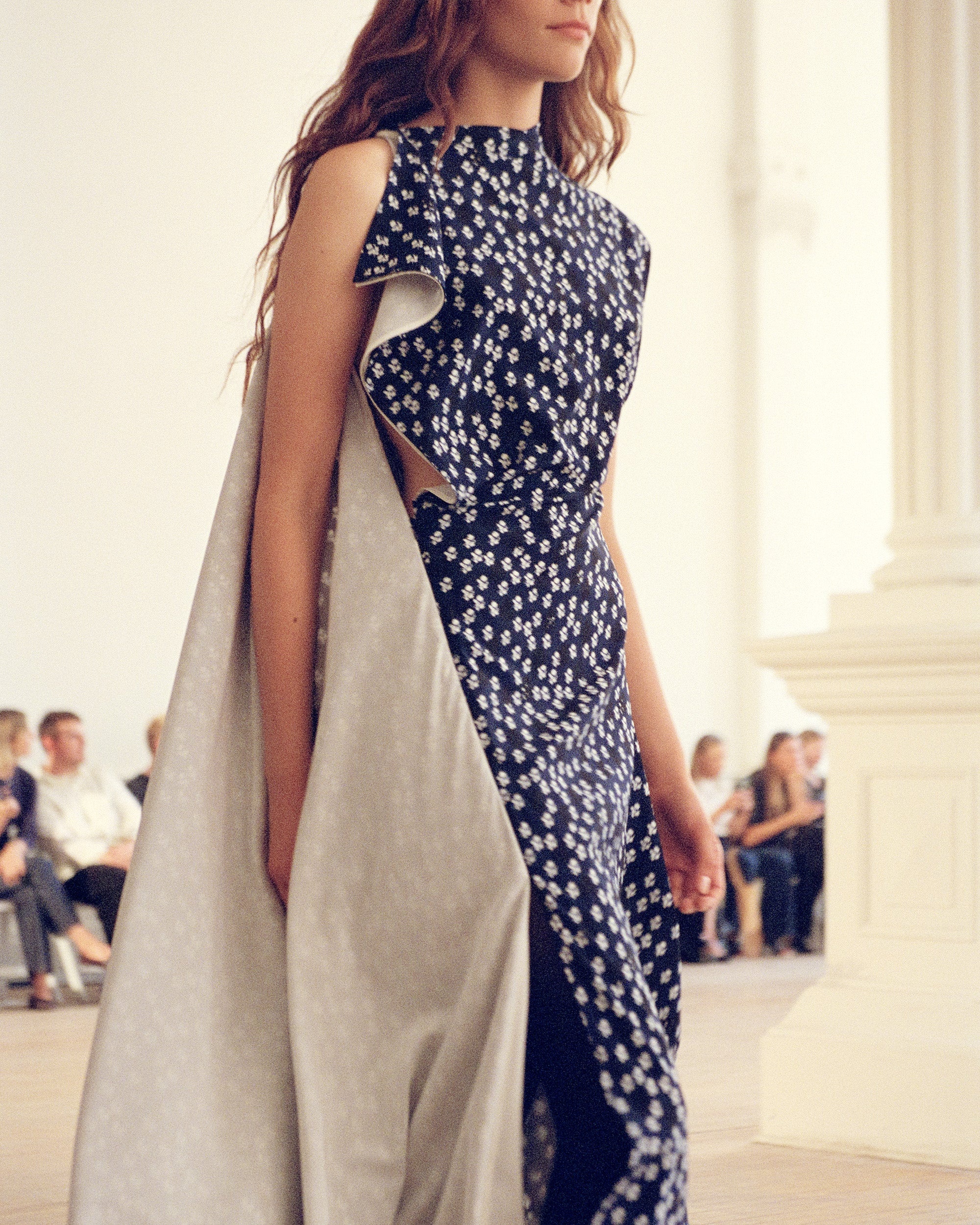 Devyn Dress in Printed Silk Viscose - 6