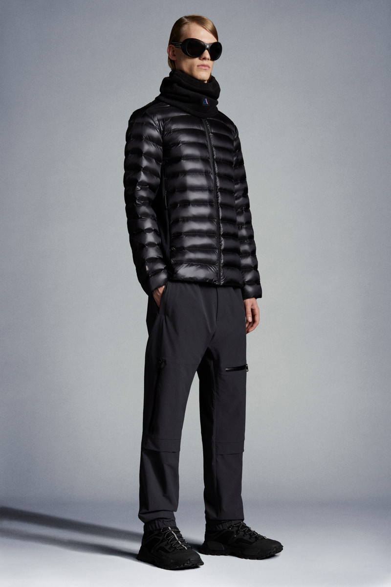 Moncler Fleece Neck Warmer outlook