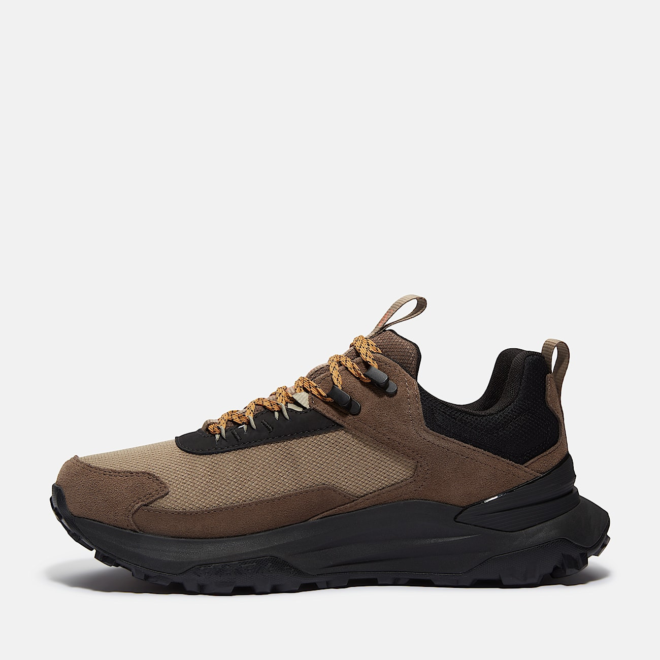 Men's Motion Access Low Lace-Up Waterproof Sneaker - 6