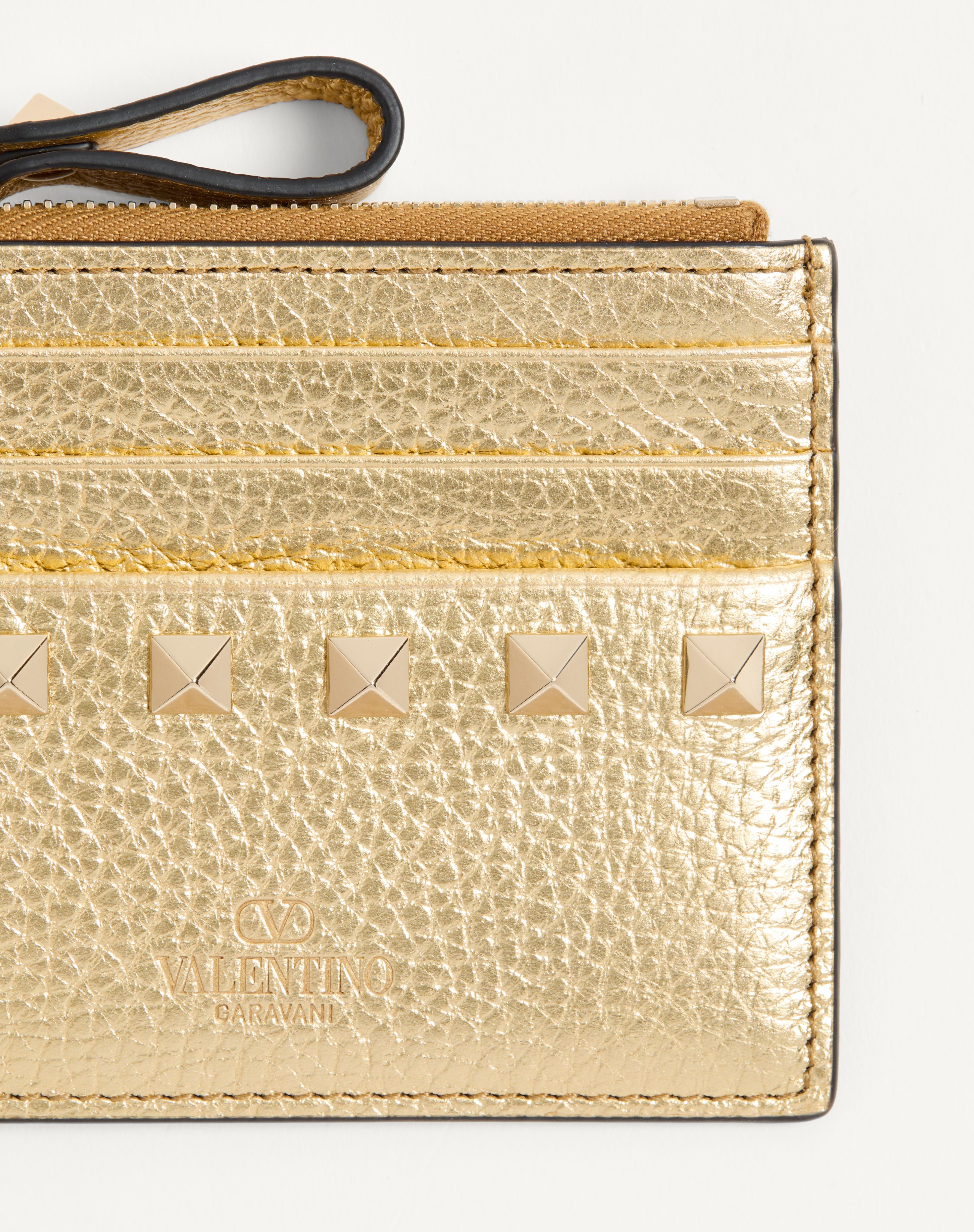 ROCKSTUD LAMINATED GRAINY CALFSKIN CARD HOLDER WITH ZIPPER - 2