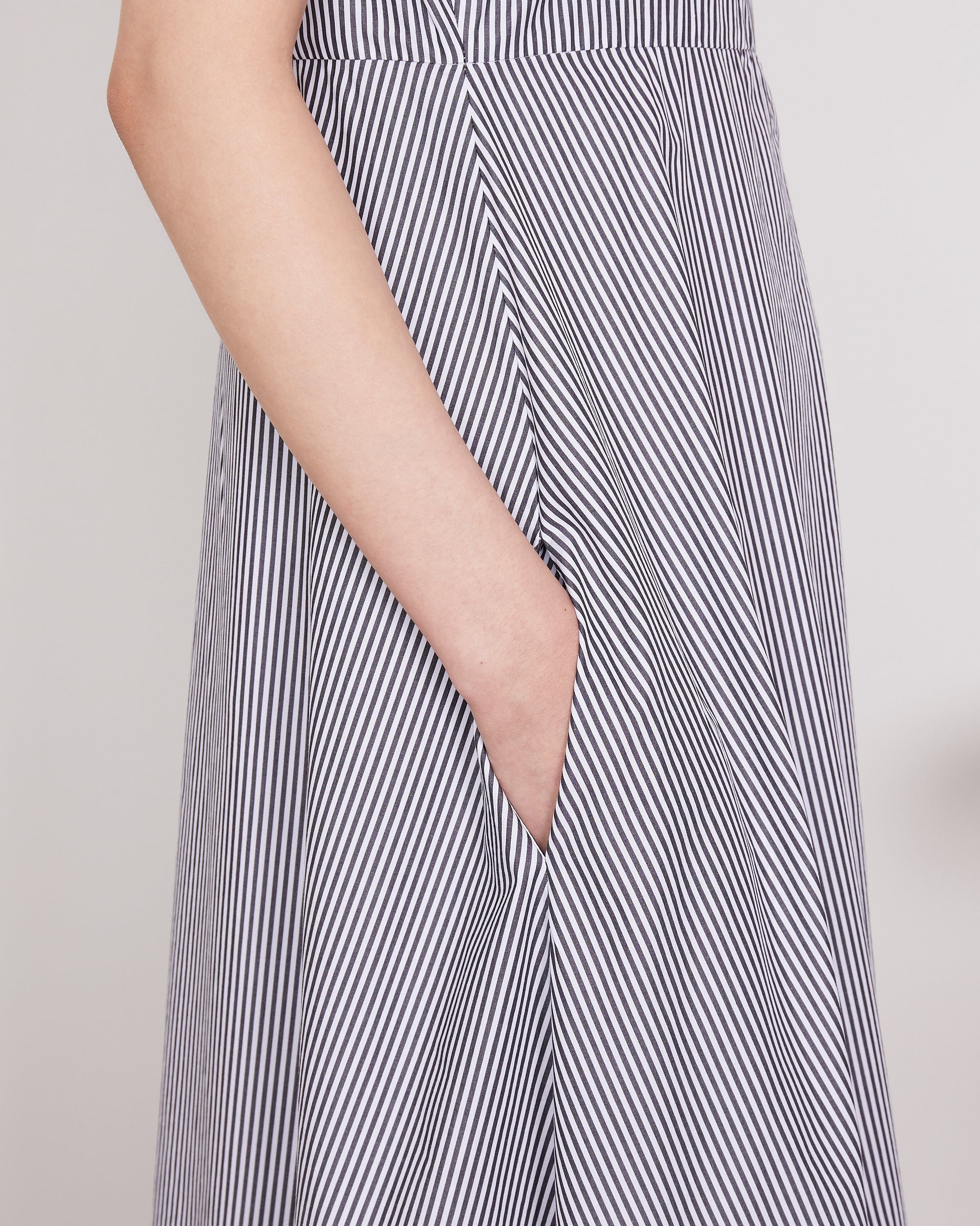 LORETTA DRESS - 4