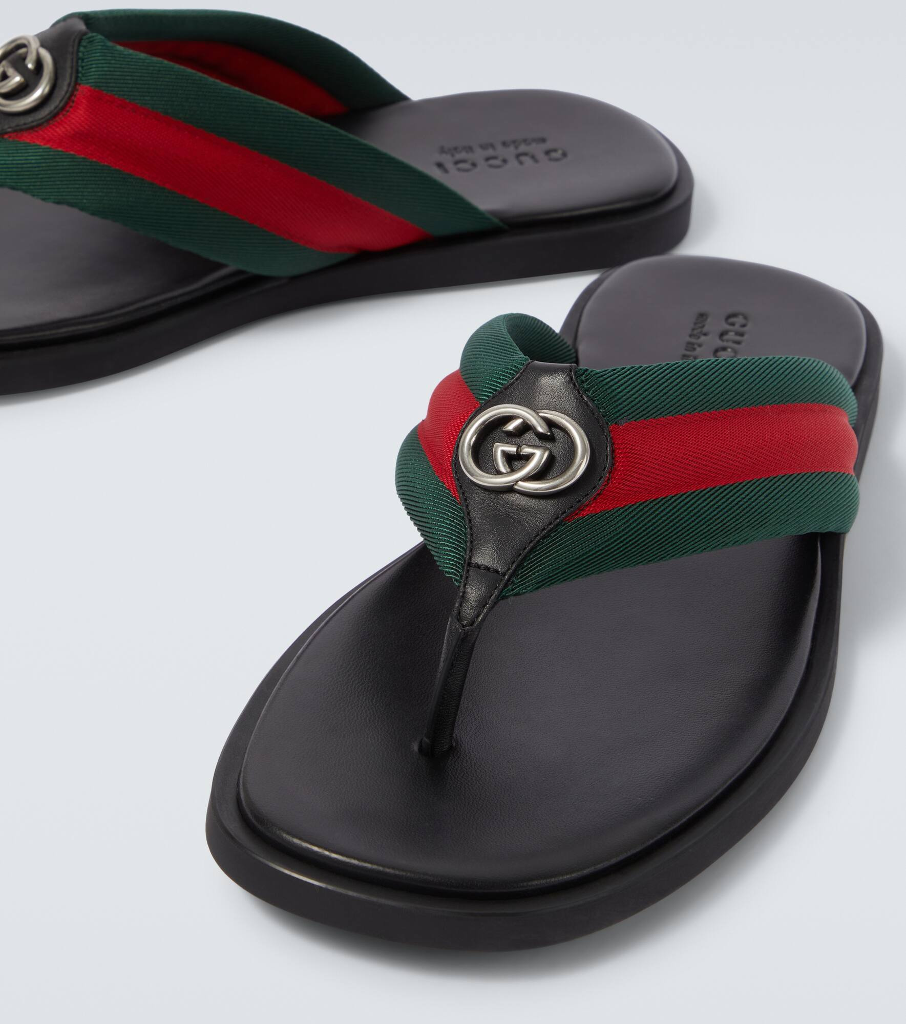 GG Web Stripe slides - 3