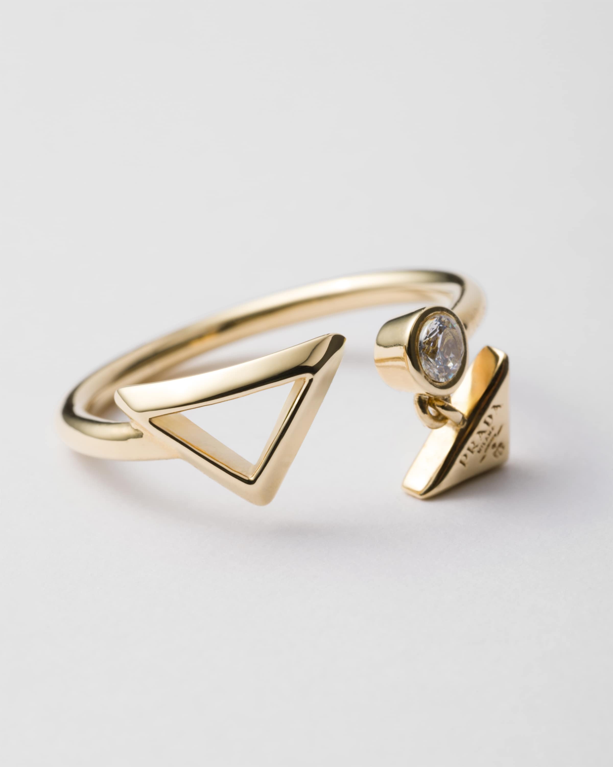 【PRADA】Gold l ring Gold Eternal Gold ring in yellow gold | PRADA