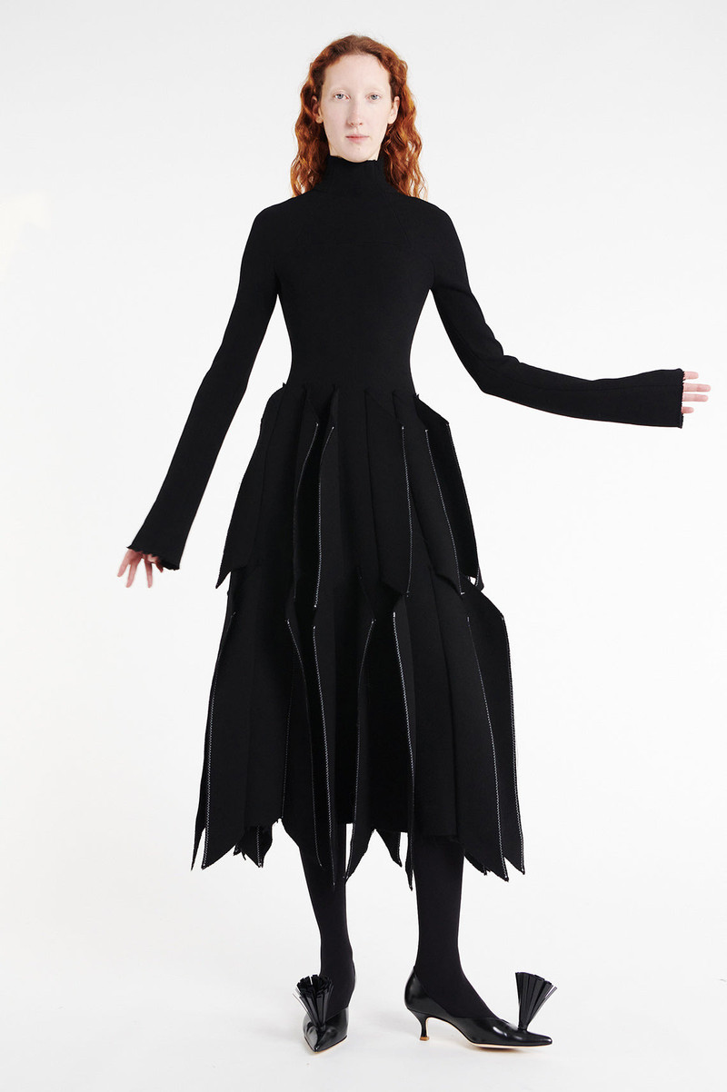 DRESS WITH PANELS BLACK 1