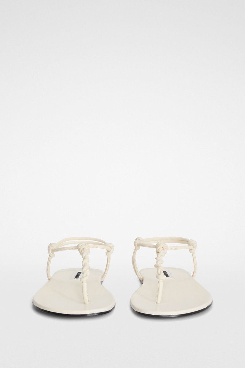 Flat Sandal 3