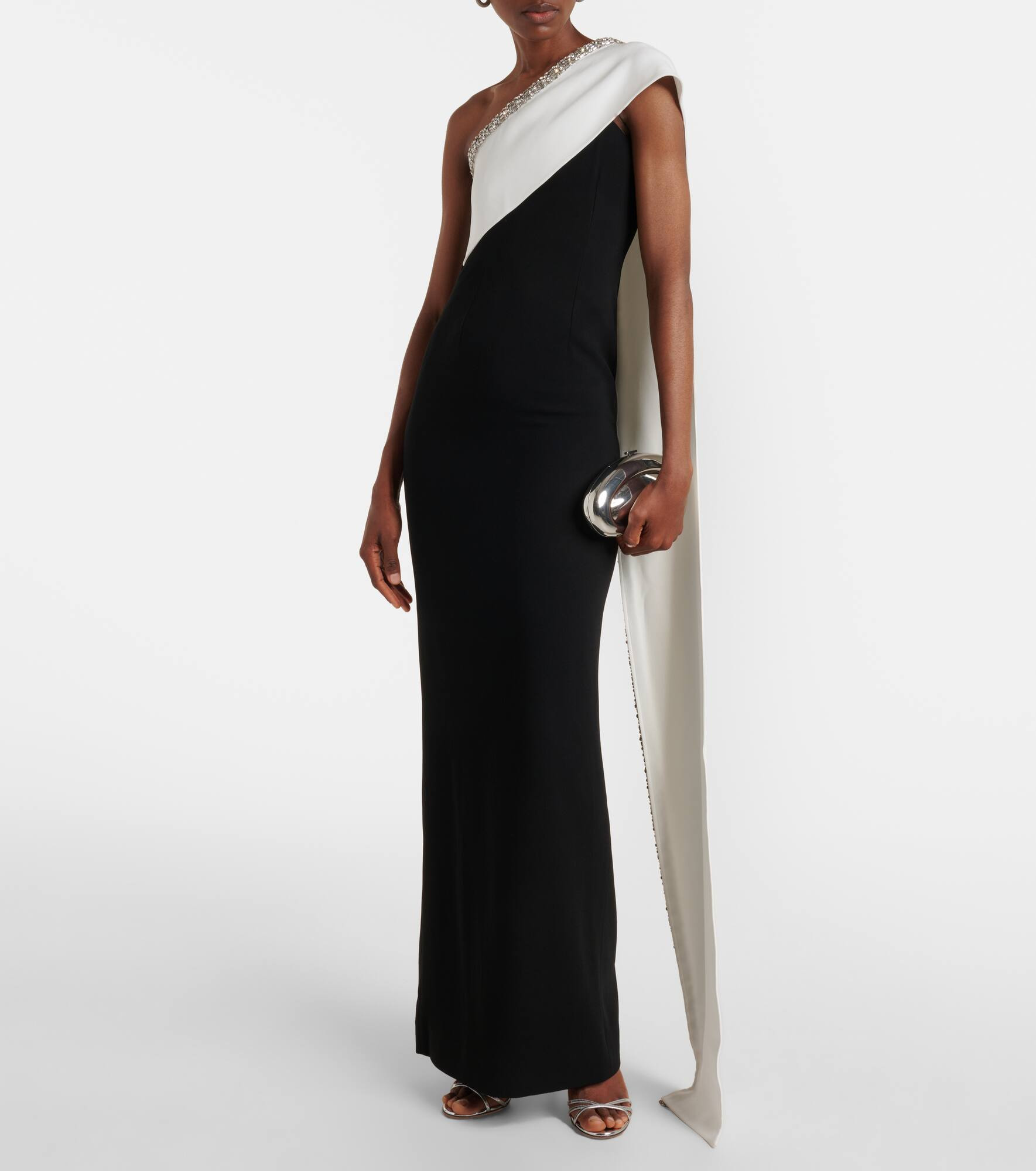 Caped embellished satin crêpe gown - 2