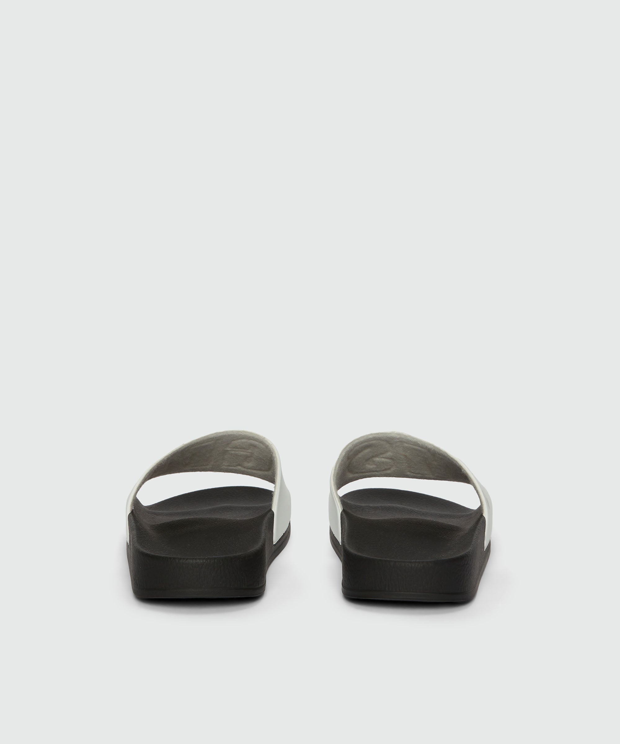 Black and white pool slides with MSGM macrologo - 2