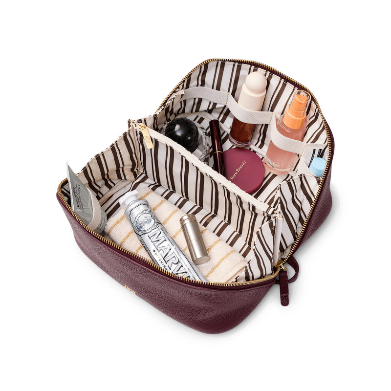 Leather Beauty Case 7