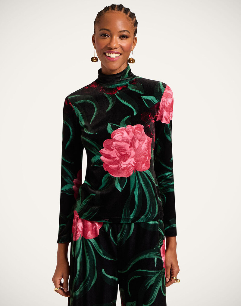 La DoubleJ Turtleneck outlook