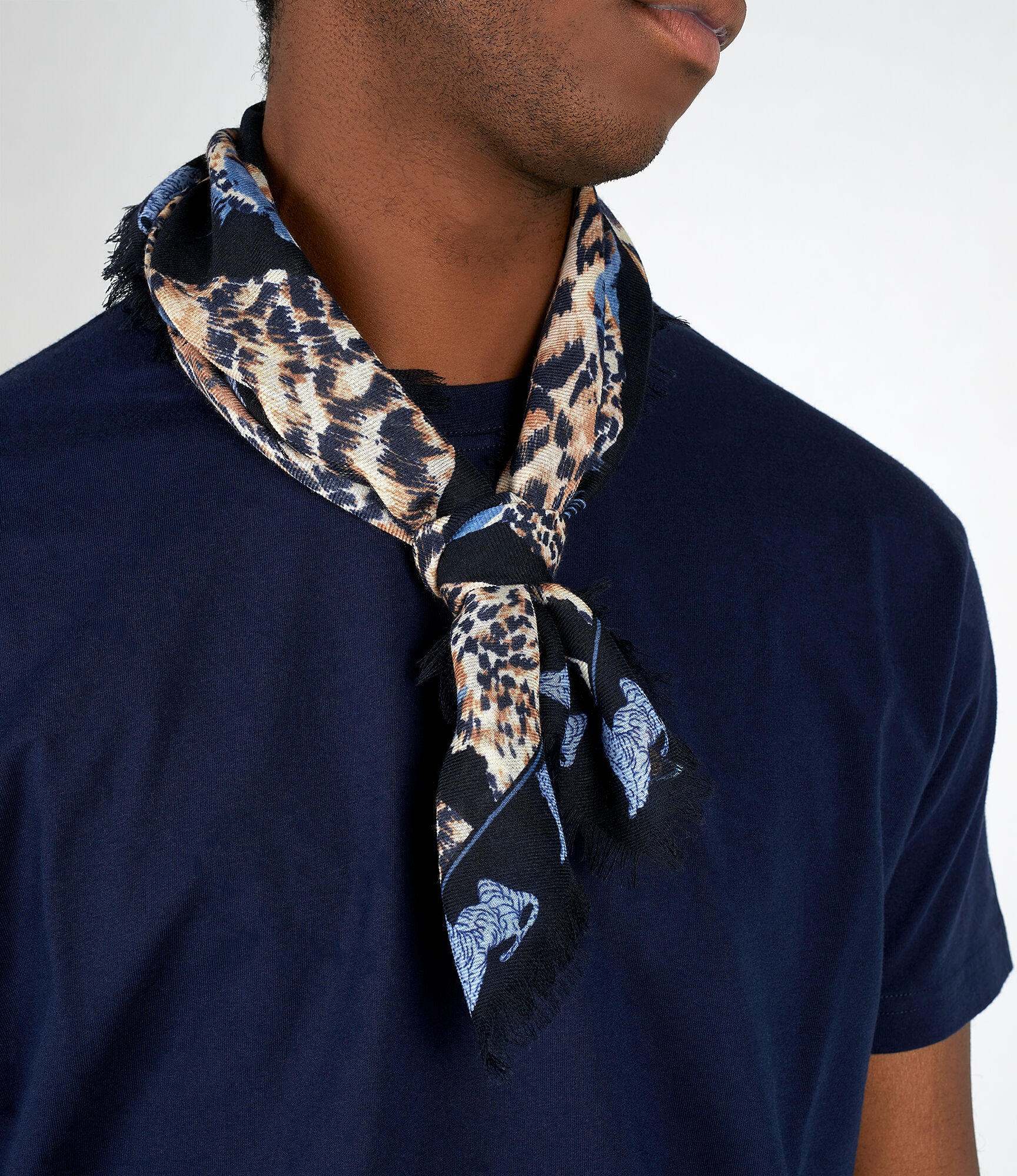 LEOPARD FACE SQUARE - 3