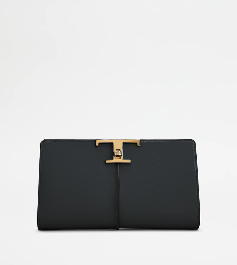 T TIMELESS CLUTCH BAG IN LEATHER SMALL - BLACK 1