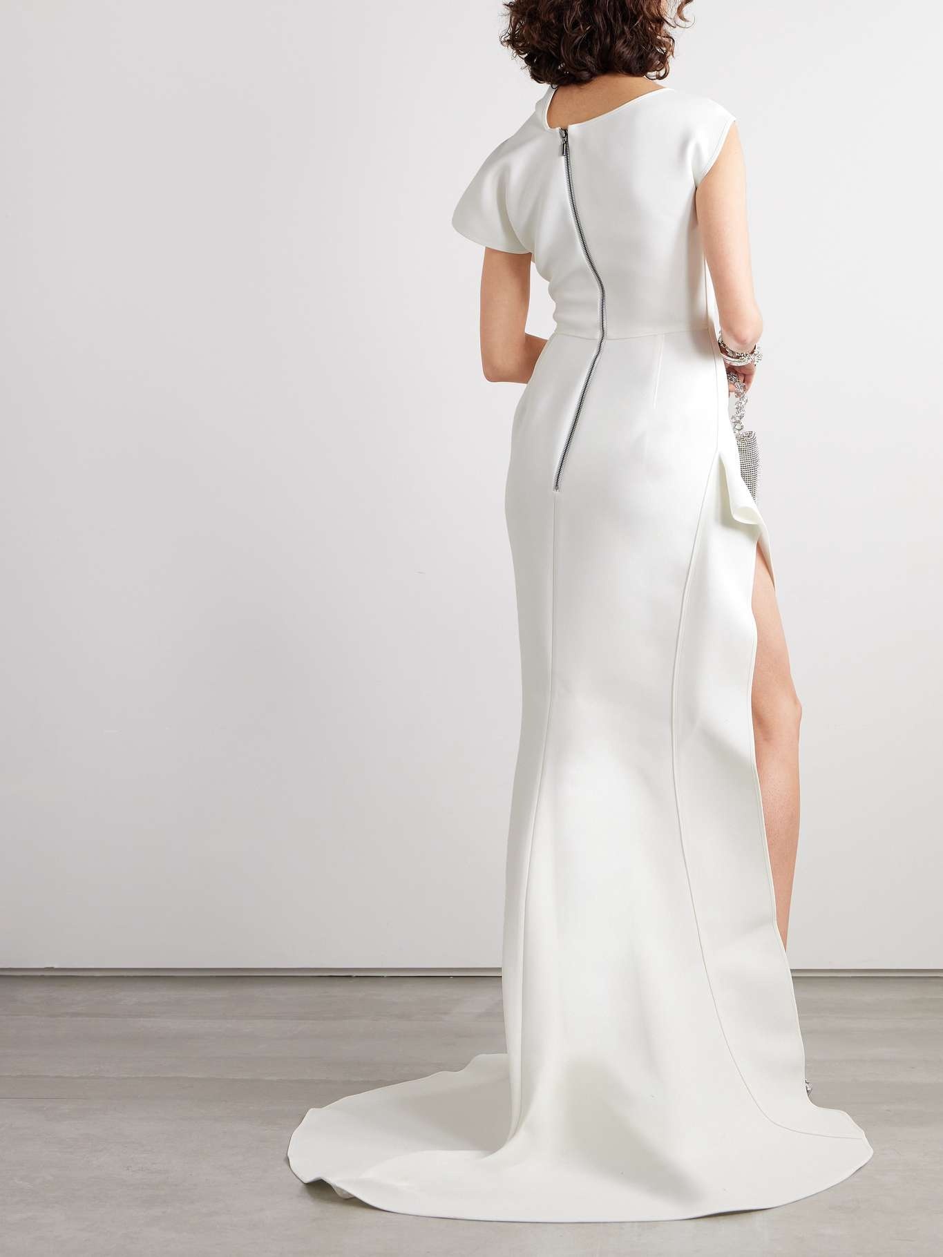 Victoire asymmetric gathered crepe gown White - 5
