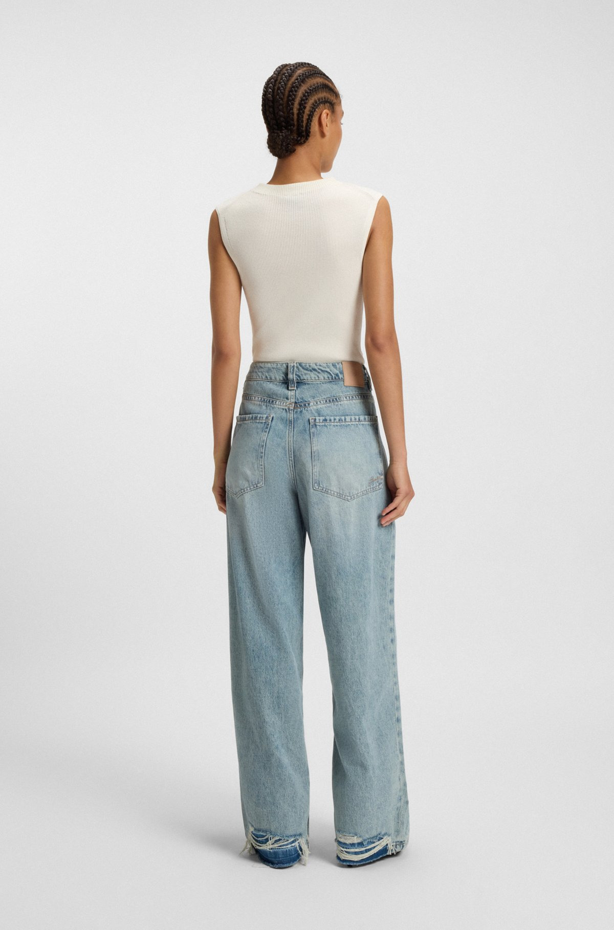 WIDE-LEG JEANS WITH FRONT PLEATS - 4