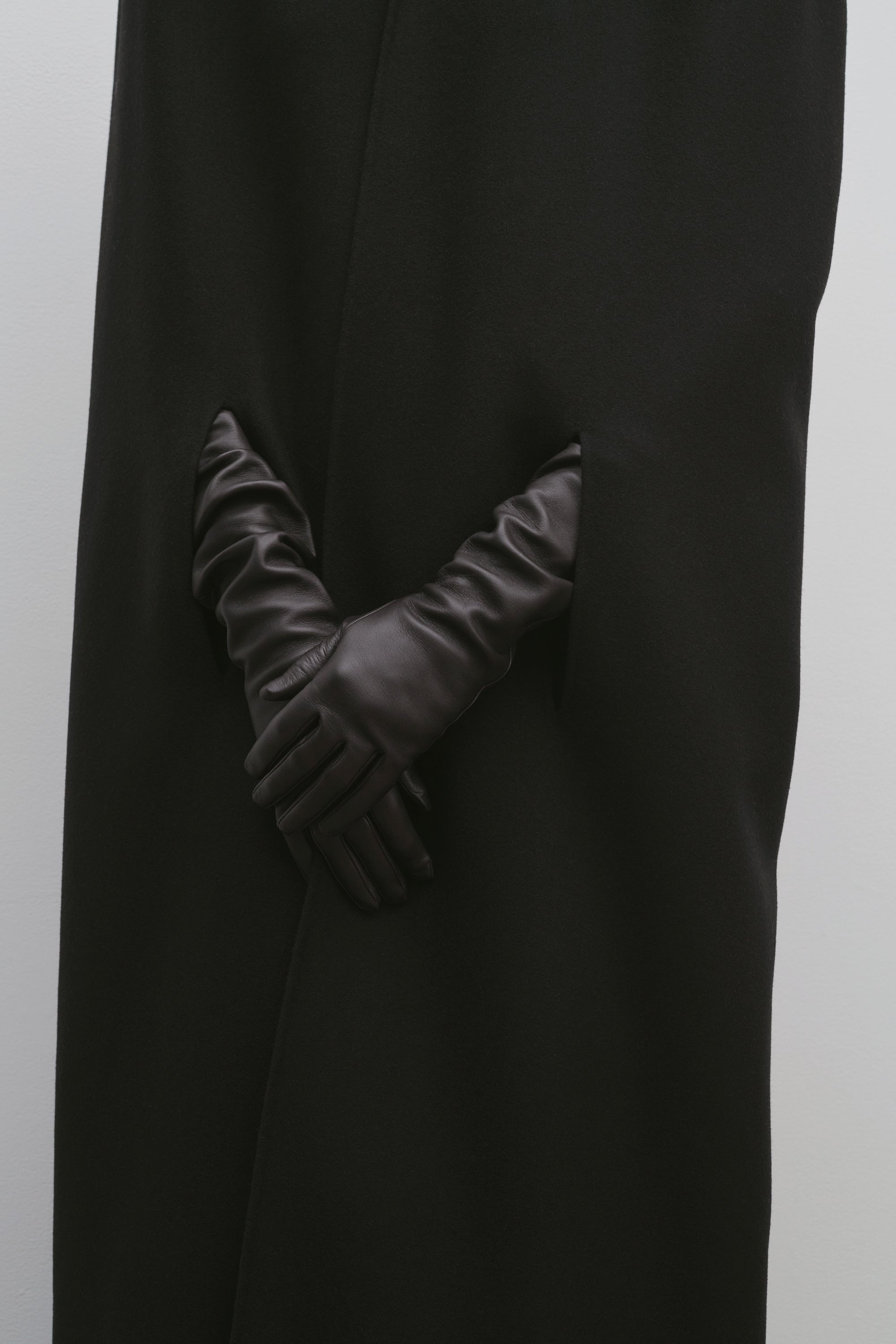 Milda Coat in Cashmere - 5