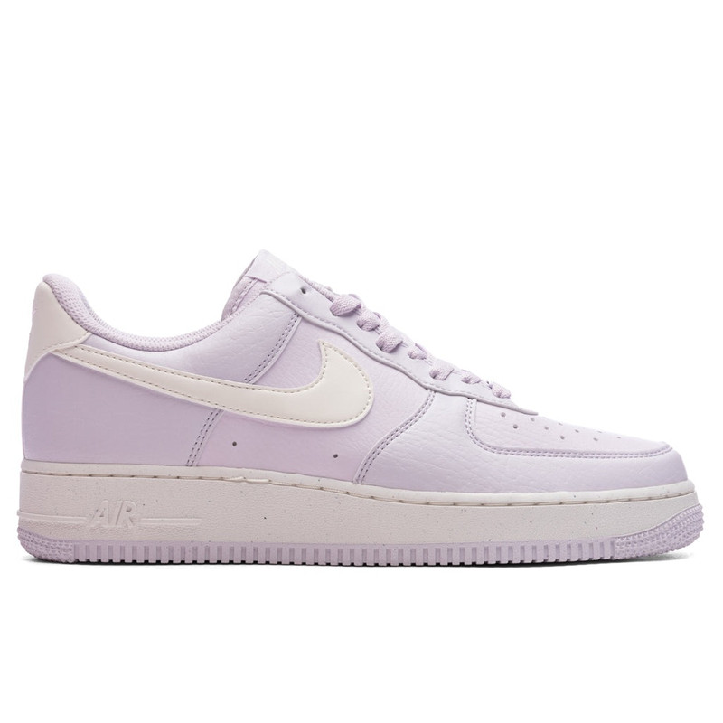 WOMEN'S AIR FORCE 1 '07 NEXT NATURE - BARELY GRAPE/SAIL/VOLT - 1