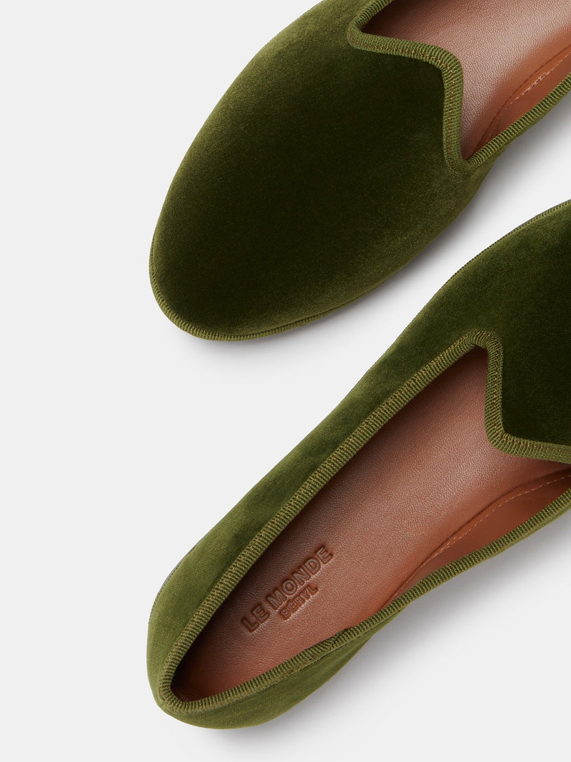 LE MONDE BÉRYL Soft Venetian Slipper / Olive Green Velvet outlook