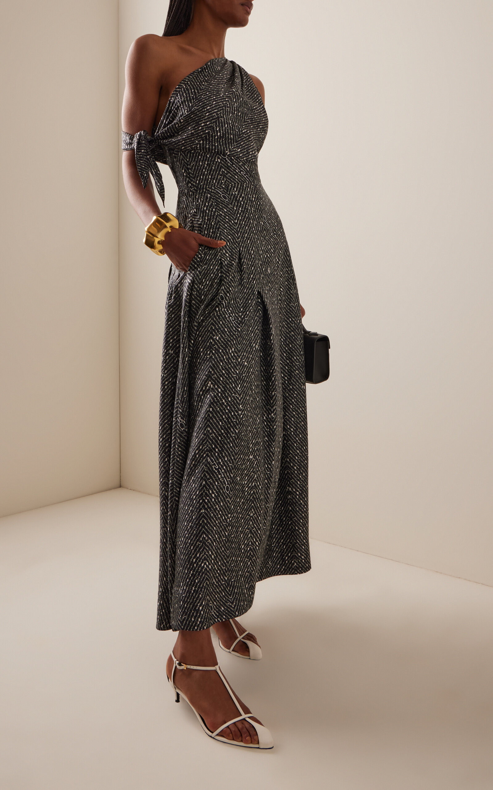 One-Shoulder Silk-Twill Maxi Dress dark grey - 2
