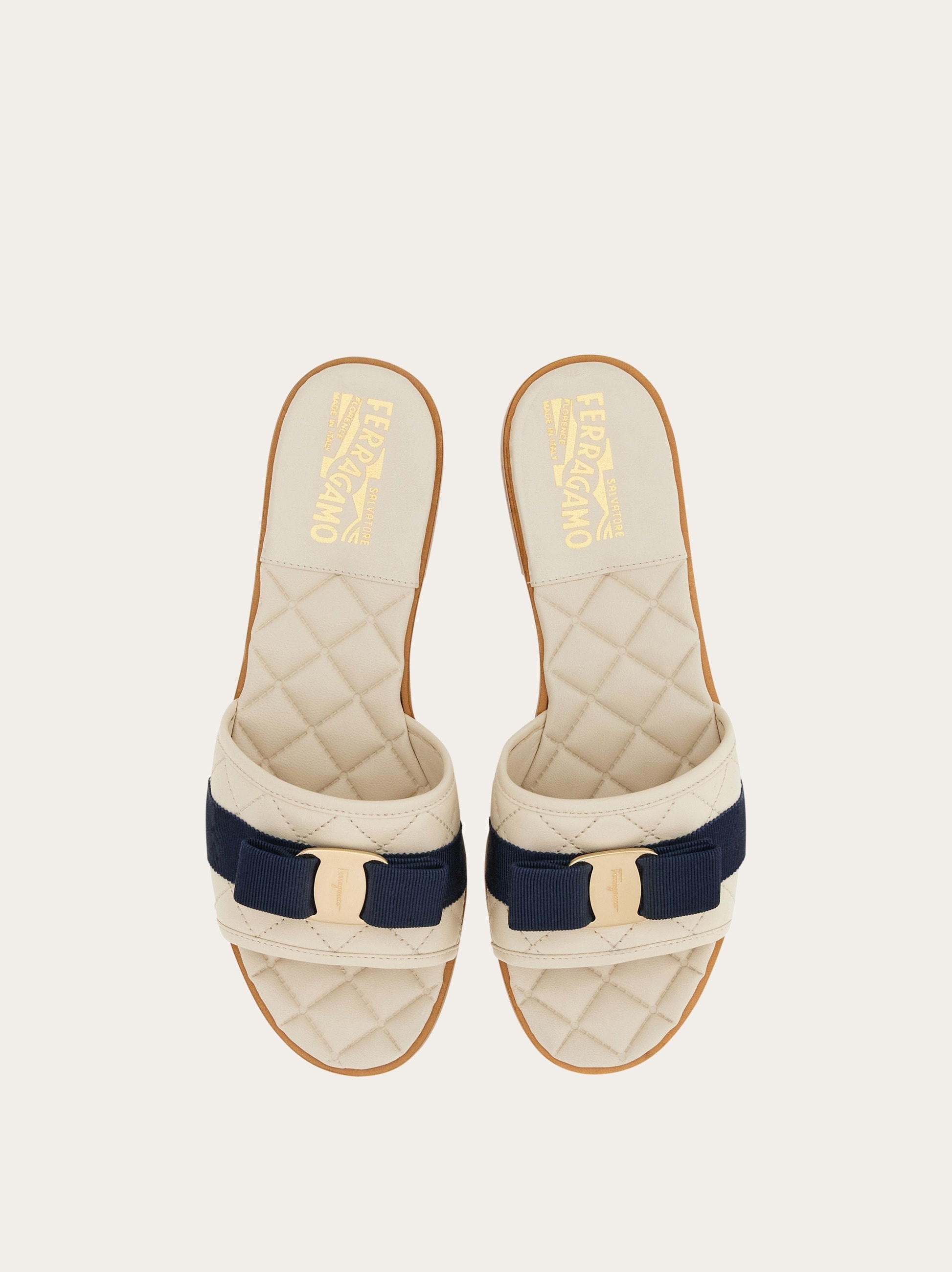 Quilted slide with Vara bow - 2