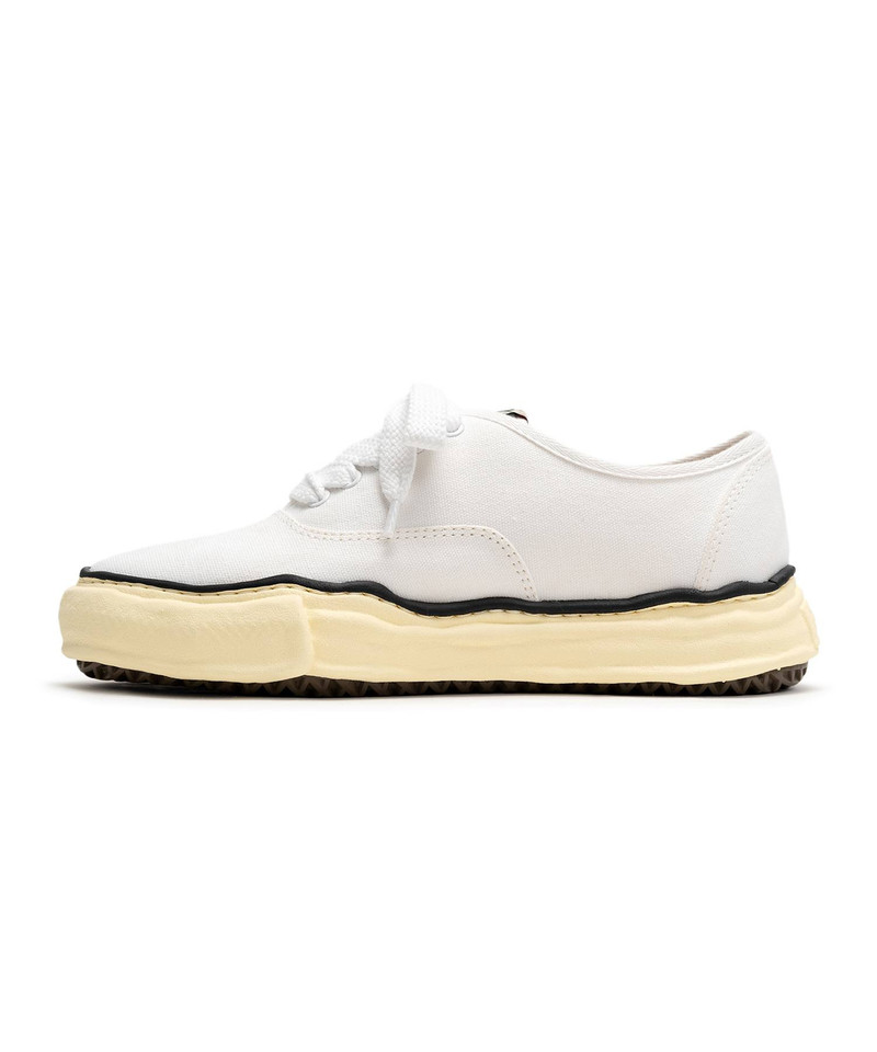 "BAKER" Vintage-Like OG Sole Canvas Low-top Sneaker 7