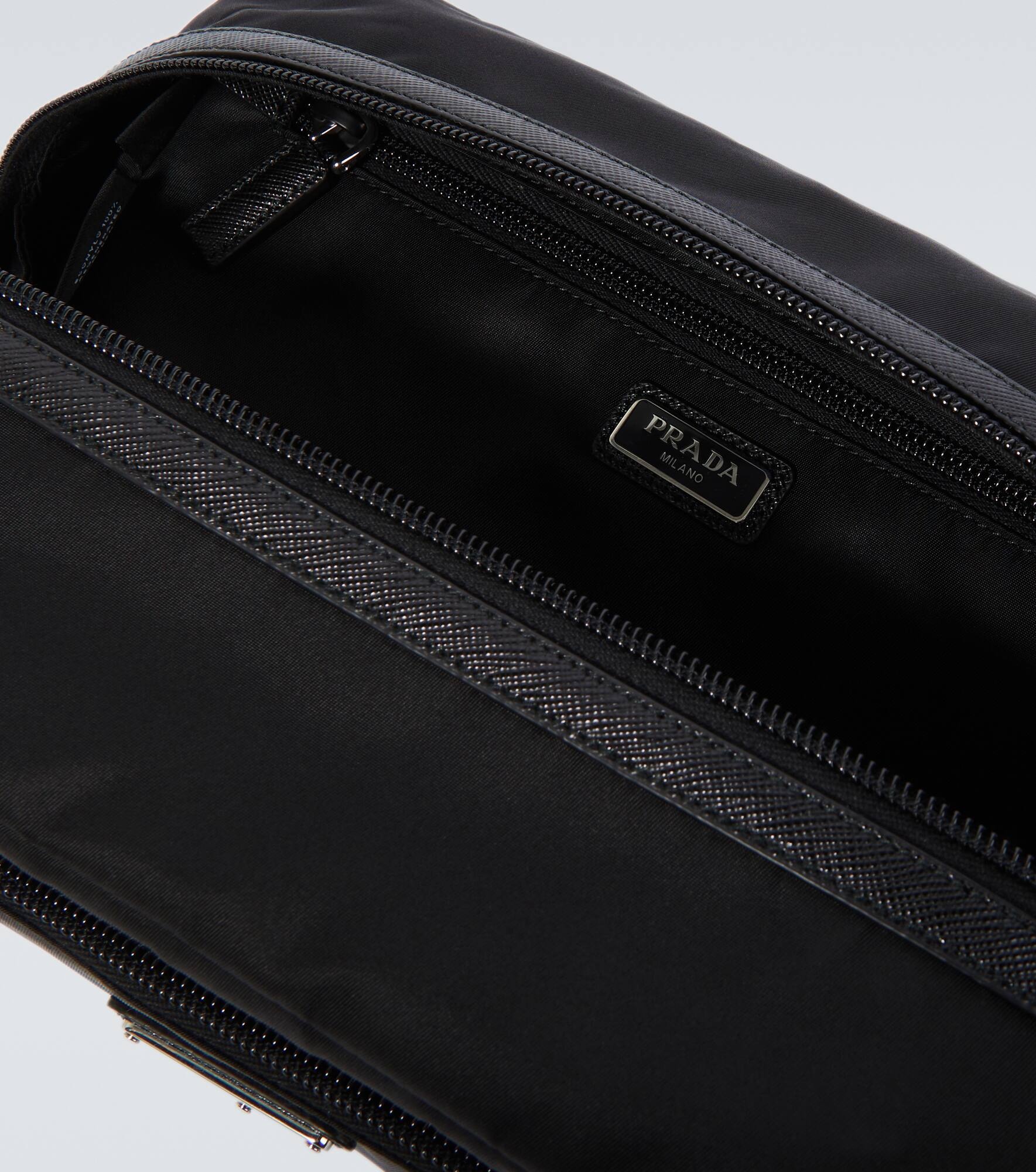 Re-Nylon leather-trimmed toiletry bag - 3