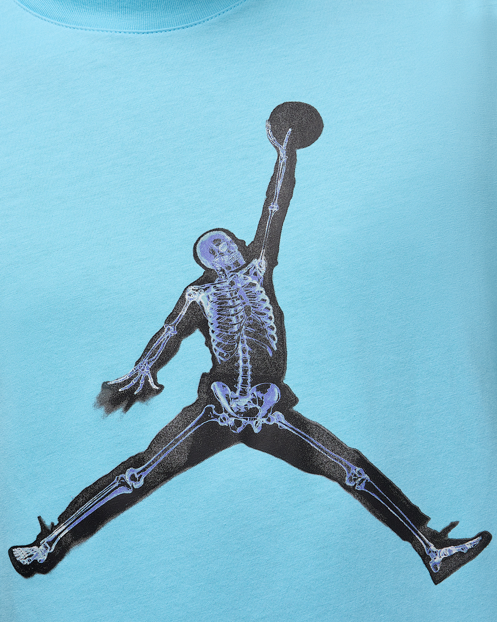 Jordan Men's T-Shirt - 4