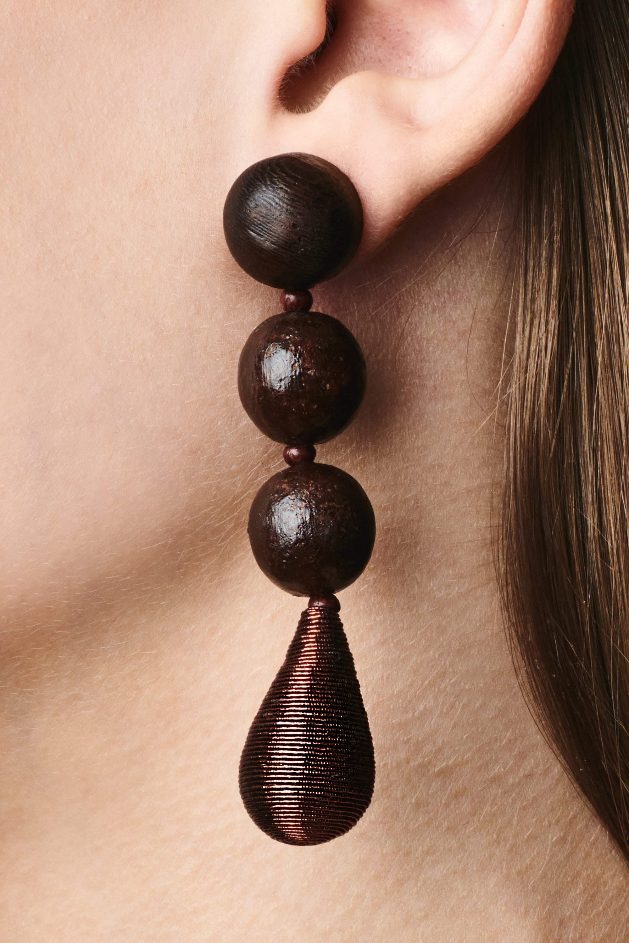 FRIDA EARRINGS - ROBLE WOOD/METALLIC BRONZE - 2