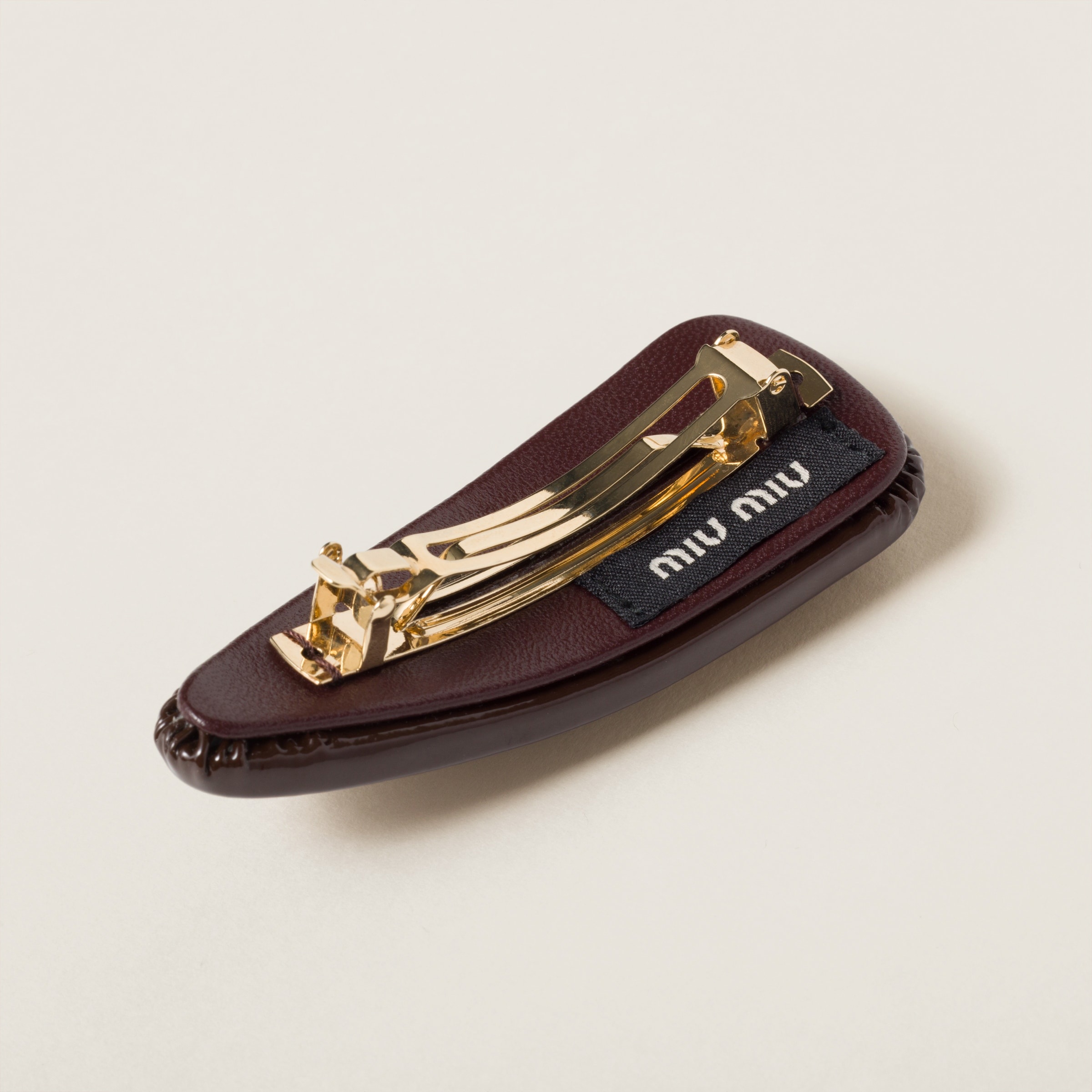 Patent leather hair clip - 3
