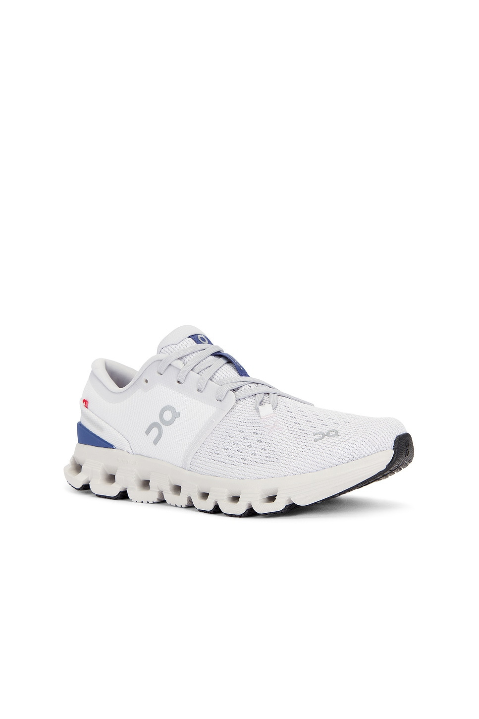 Cloud X 4 Sneaker - 2