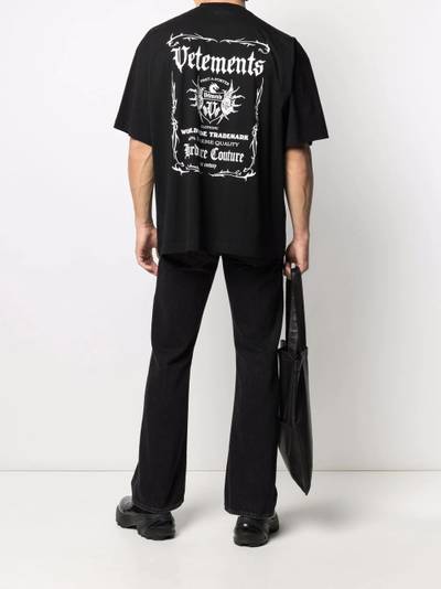 VETEMENTS logo-print oversize T-shirt outlook