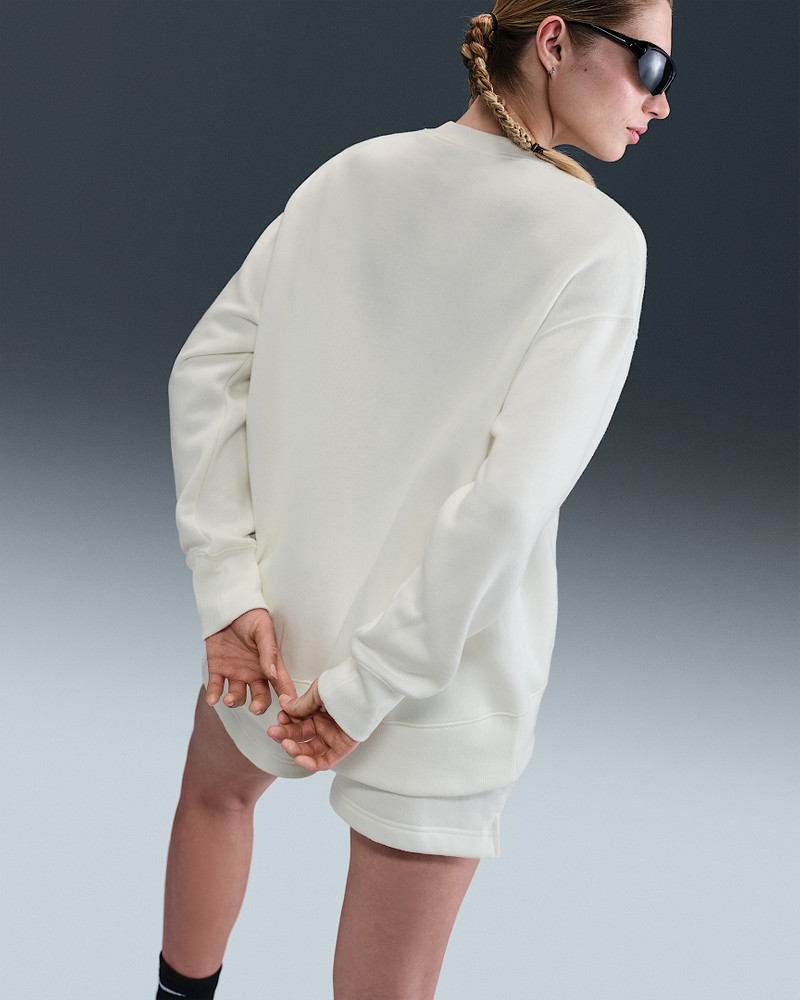 Nike Nike Sportswear Phoenix Fleece Women's Oversized Crew-Neck Sweatshirt outlook
