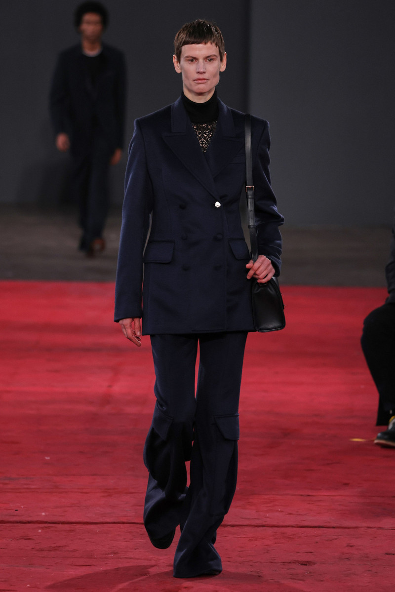 GABRIELA HEARST Nico Blazer in Dark Navy Cashmere outlook
