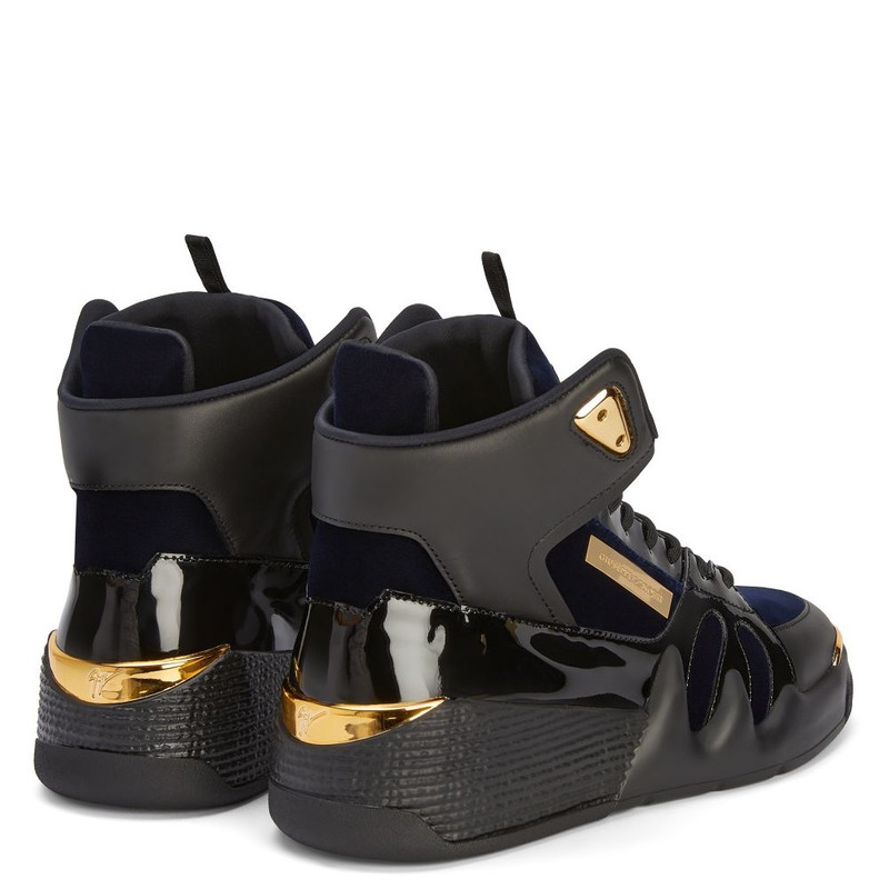 Giuseppe Zanotti Talon outlook