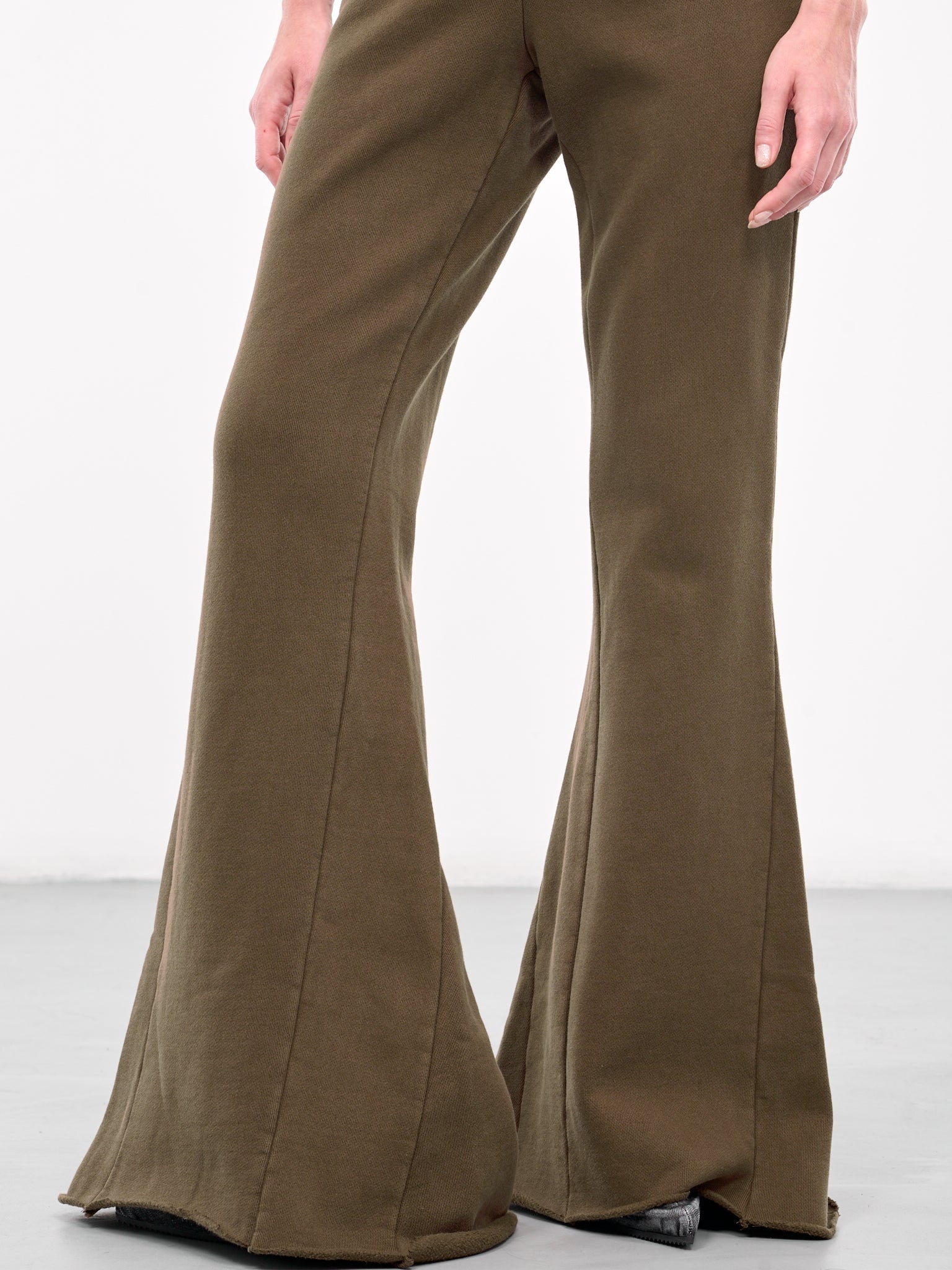 Heavy Flare Sweatpants - 5