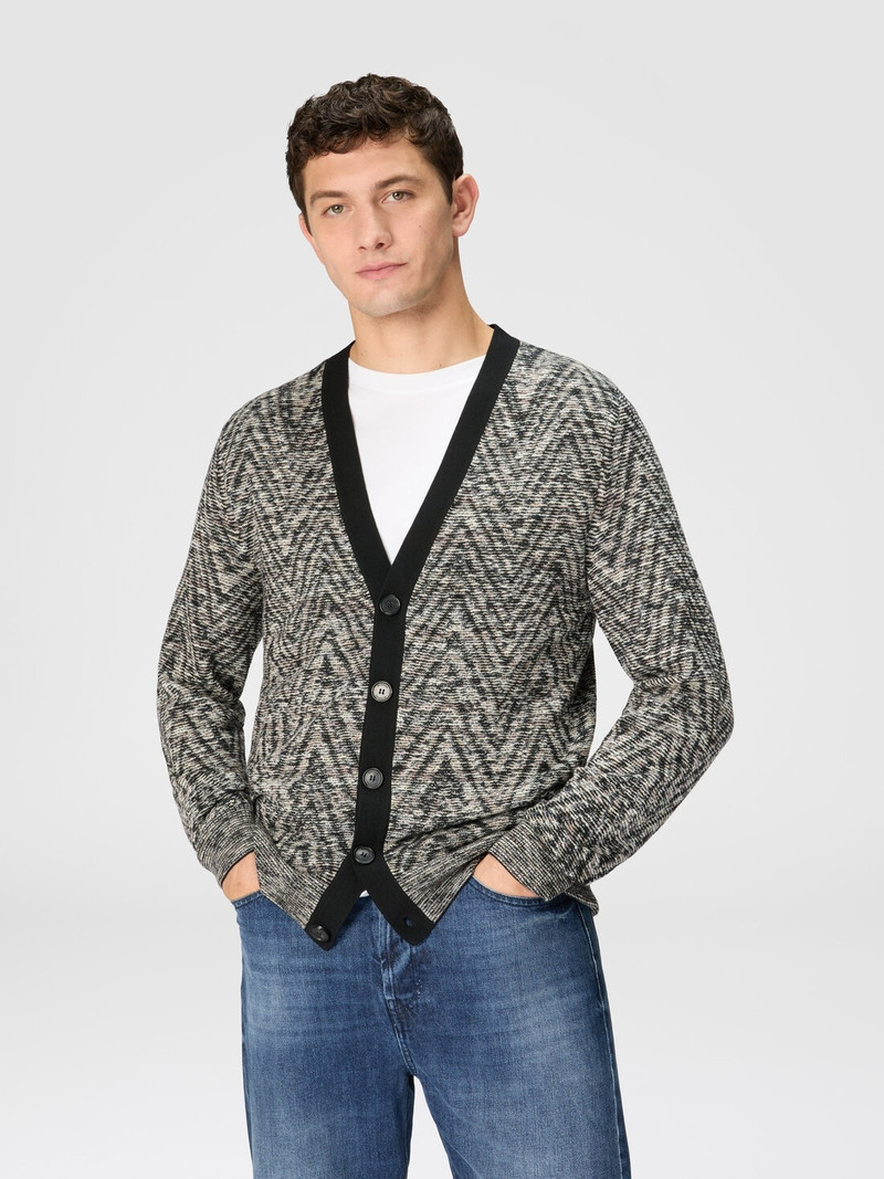 Slub pattern wool cardigan 4