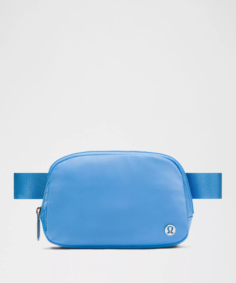 Everywhere Belt Bag with Long Strap 1L 1