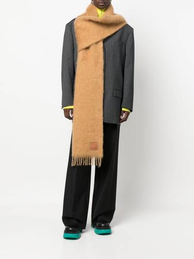 Loewe logo-patch mohair scarf outlook