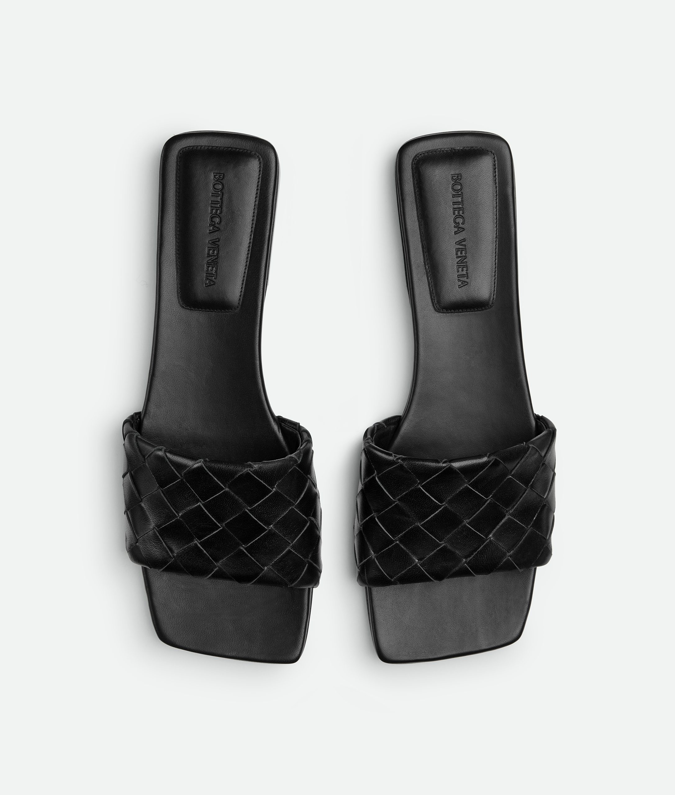 Bottega Veneta – Parco Flat Mule – Black - 5