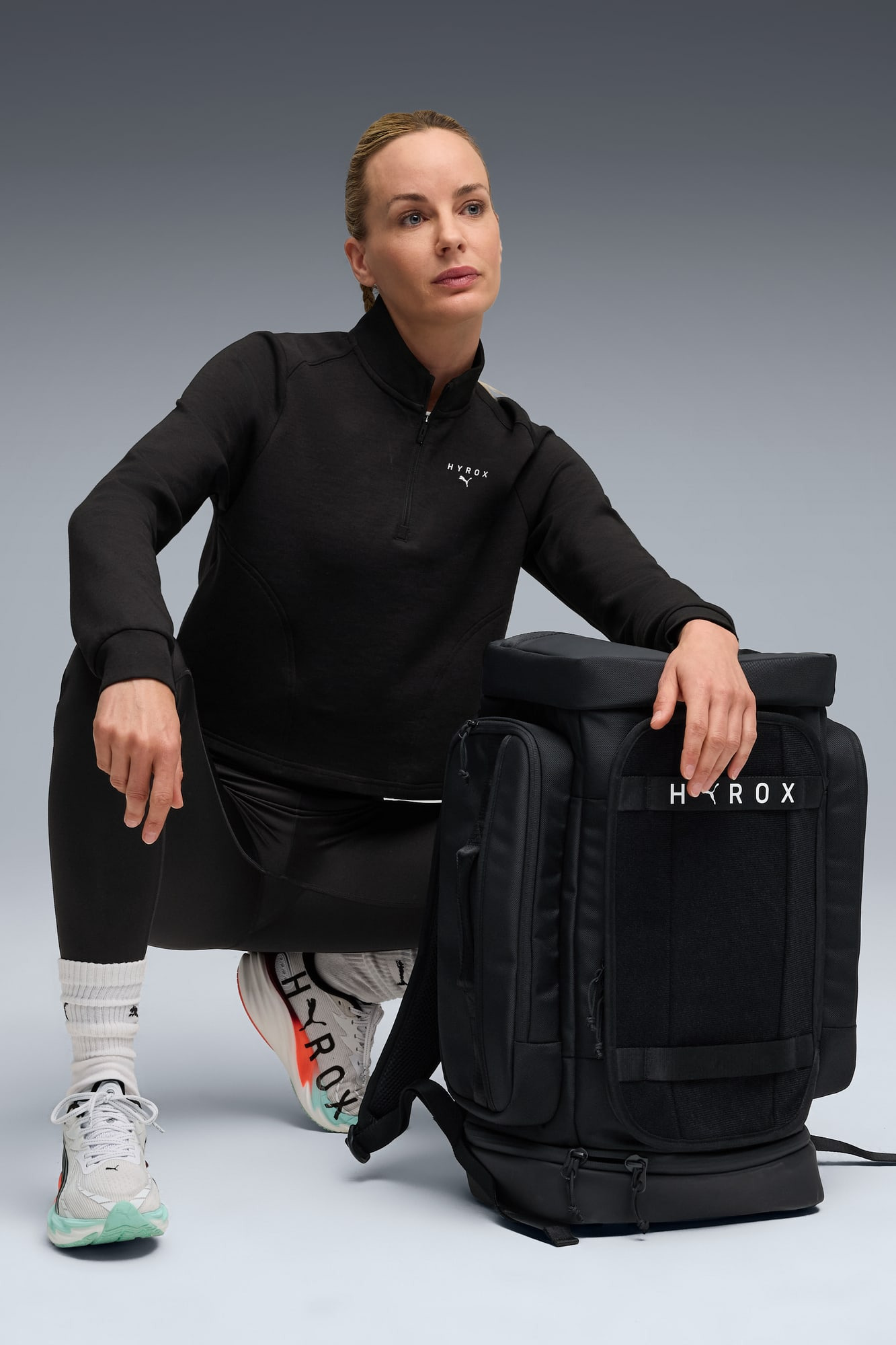 PUMA x HYROX CLOUDSPUN Quarter-Zip Top Women - 5