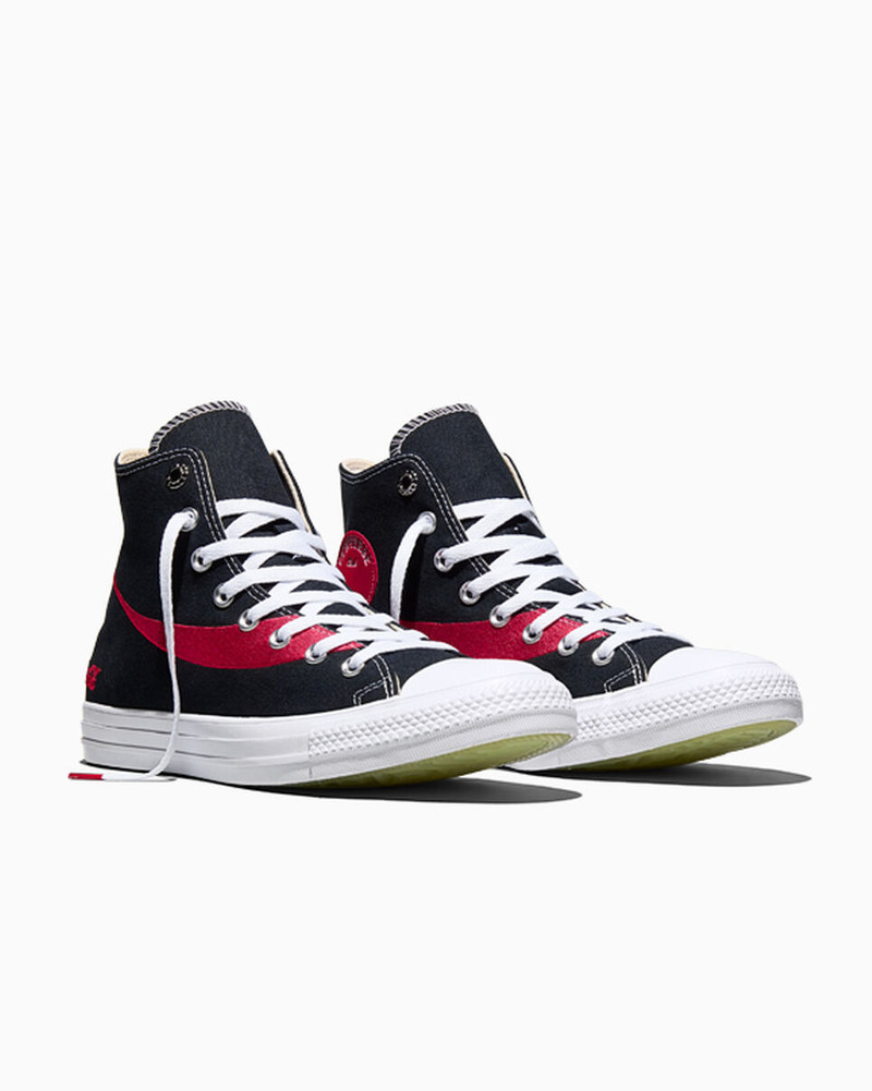 Converse x Coca-Cola Chuck Taylor All Star 4