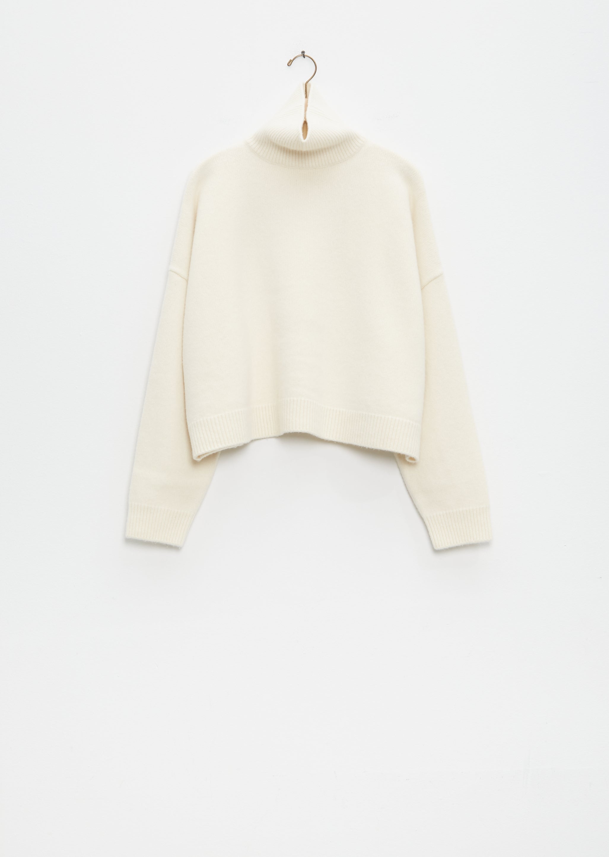 Ezio Top — Light Ivory - 6