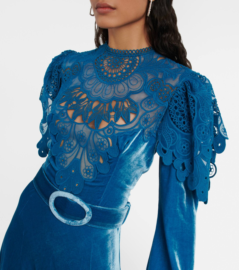Velvet gown 4